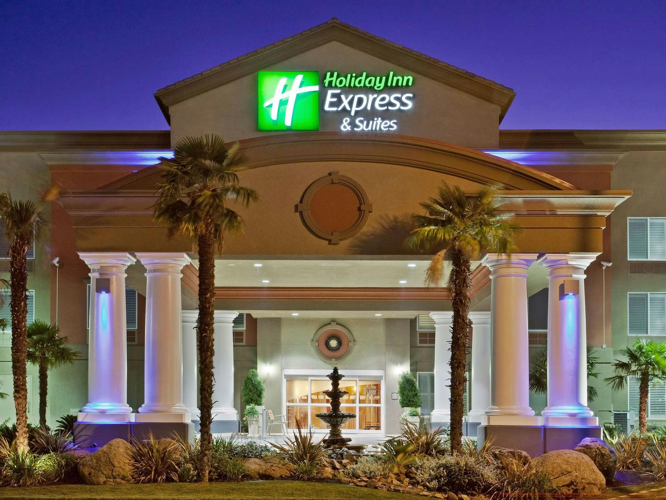 Holiday Inn Express Hotel & Suites Modesto