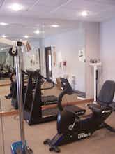 Hotel Holiday Inn Express Hotel & Suites Mission photo 2