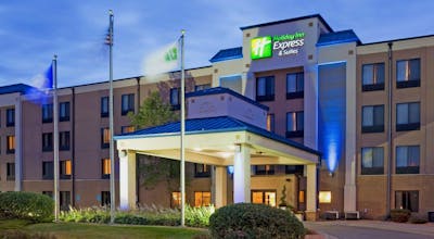 Holiday Inn Express Hotel & Suites Minnetonka