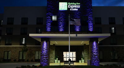 Holiday Inn Express Hotel & Suites Monroe