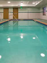 Hotel Holiday Inn Express Hotel & Suites Minot South photo 5