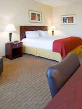 Hotel Holiday Inn Express Hotel & Suites Minot South photo 1