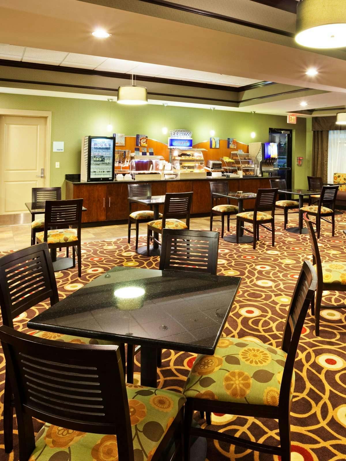 Hotel Holiday Inn Express Hotel & Suites Mt Juliet photo 5