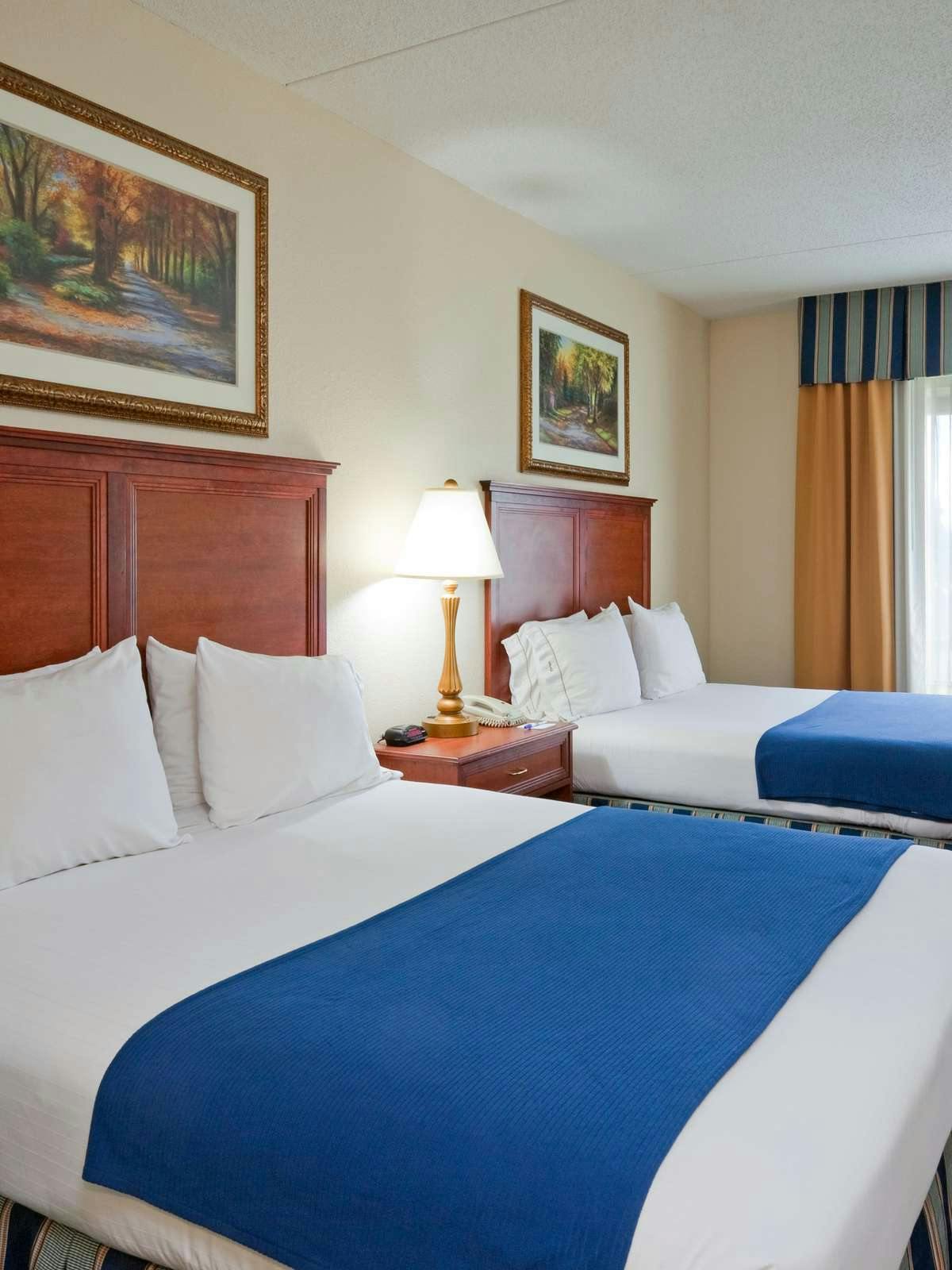 Hotel Holiday Inn Express Hotel & Suites Montgomery East photo 1