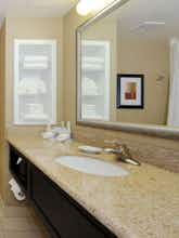 Hotel Holiday Inn Express Hotel & Suites Newberry photo 2
