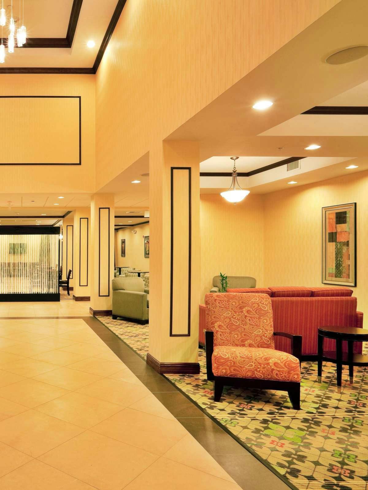 Hotel Holiday Inn Express Hotel & Suites Palm Bay photo 3