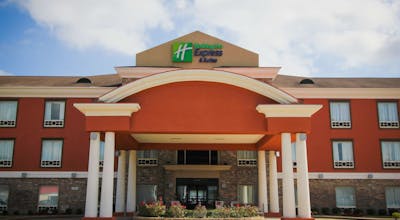Holiday Inn Express Hotel & Suites Nacogdoches