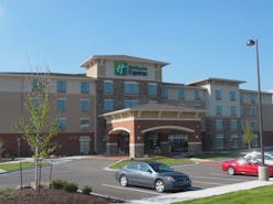 Holiday Inn Express Hotel & Suites Overland Park