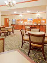 Hotel Holiday Inn Express Hotel & Suites Panama City photo 4