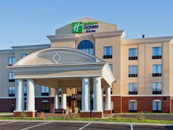 Holiday Inn Express Hotel & Suites Newport South