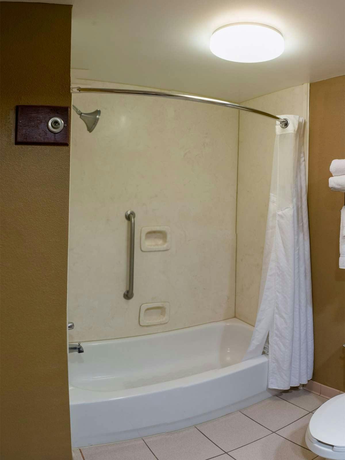 Hotel Holiday Inn Express Hotel & Suites Oxford photo 3