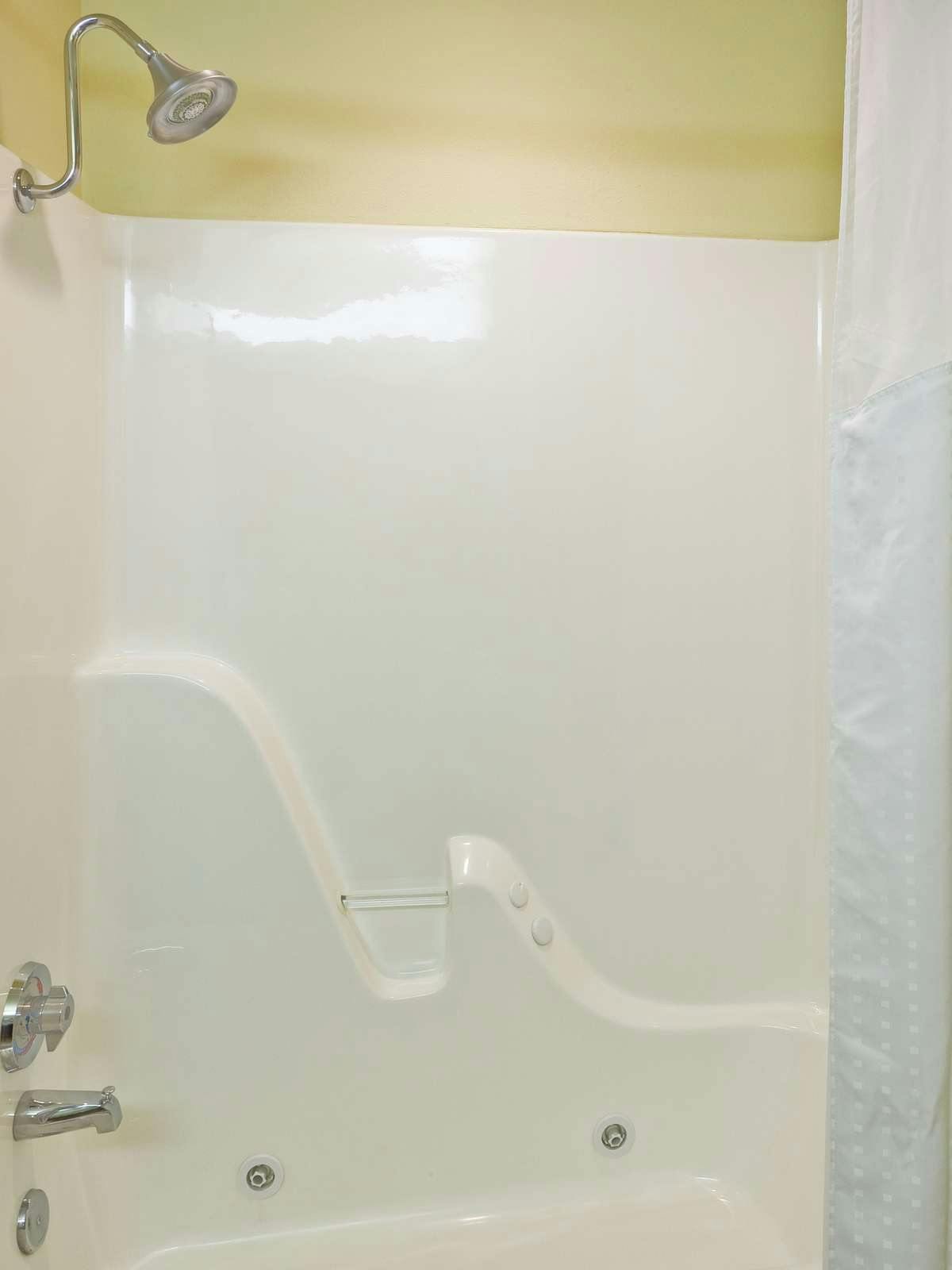 Hotel Holiday Inn Express Hotel & Suites Paragould photo 2