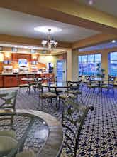 Hotel Holiday Inn Express Hotel & Suites Paragould photo 4