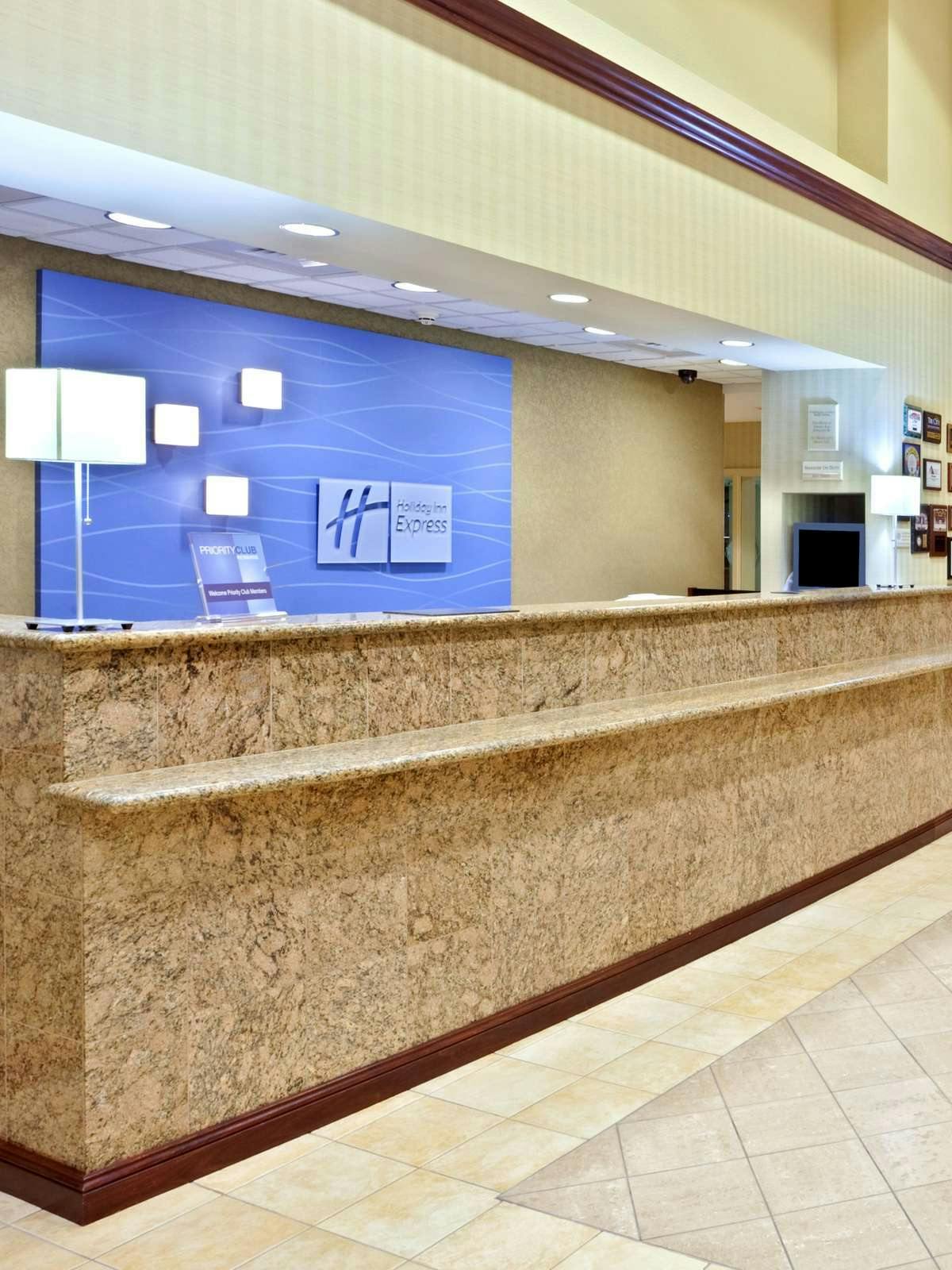 Hotel Holiday Inn Express Hotel & Suites Pasco Tricities photo 3