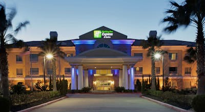 Holiday Inn Express Hotel & Suites Pearland