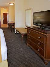 Hotel Holiday Inn Express Hotel & Suites Pearland photo 2