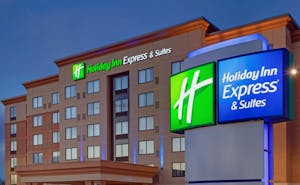 Holiday Inn Express Hotel & Suites Ottawa West Nepean