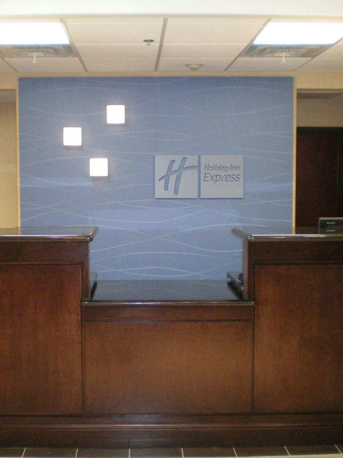 Holiday Inn Express Hotel & Suites Houston South - Pearland