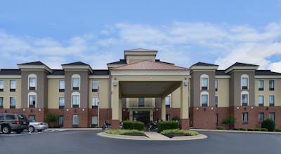 Holiday Inn Express Hotel & Suites Petersburg