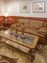 Hotel Holiday Inn Express Hotel & Suites Pharr photo 4