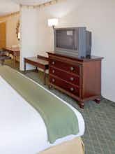 Hotel Holiday Inn Express Hotel & Suites Pharr photo 2