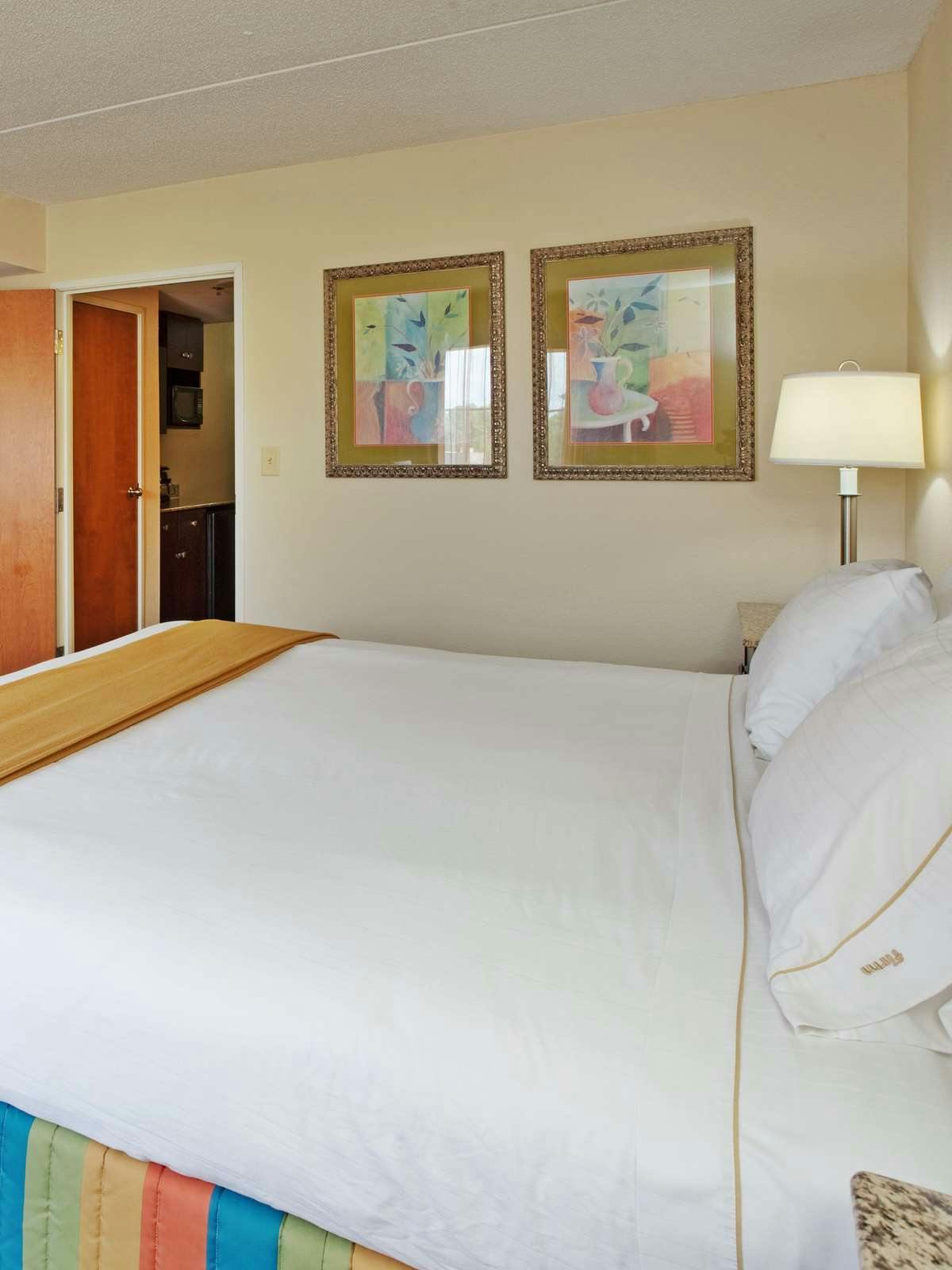 Hotel Holiday Inn Express Hotel & Suites Petersburg-Fort Lee photo 1