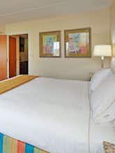 Hotel Holiday Inn Express Hotel & Suites Petersburg-Fort Lee photo 1