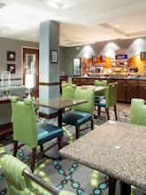 Hotel Holiday Inn Express Hotel & Suites Picayune Stennis Space Cntr. photo 5