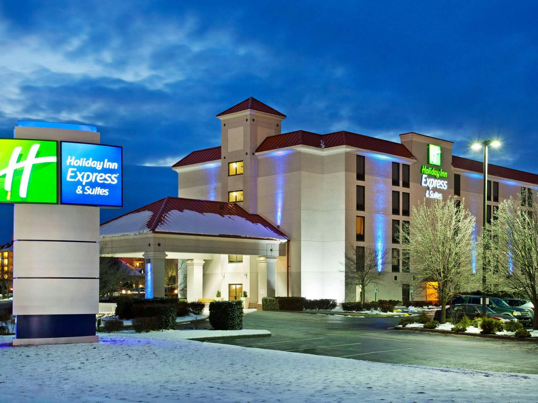 Holiday Inn Express Hotel & Suites Pigeon Forge