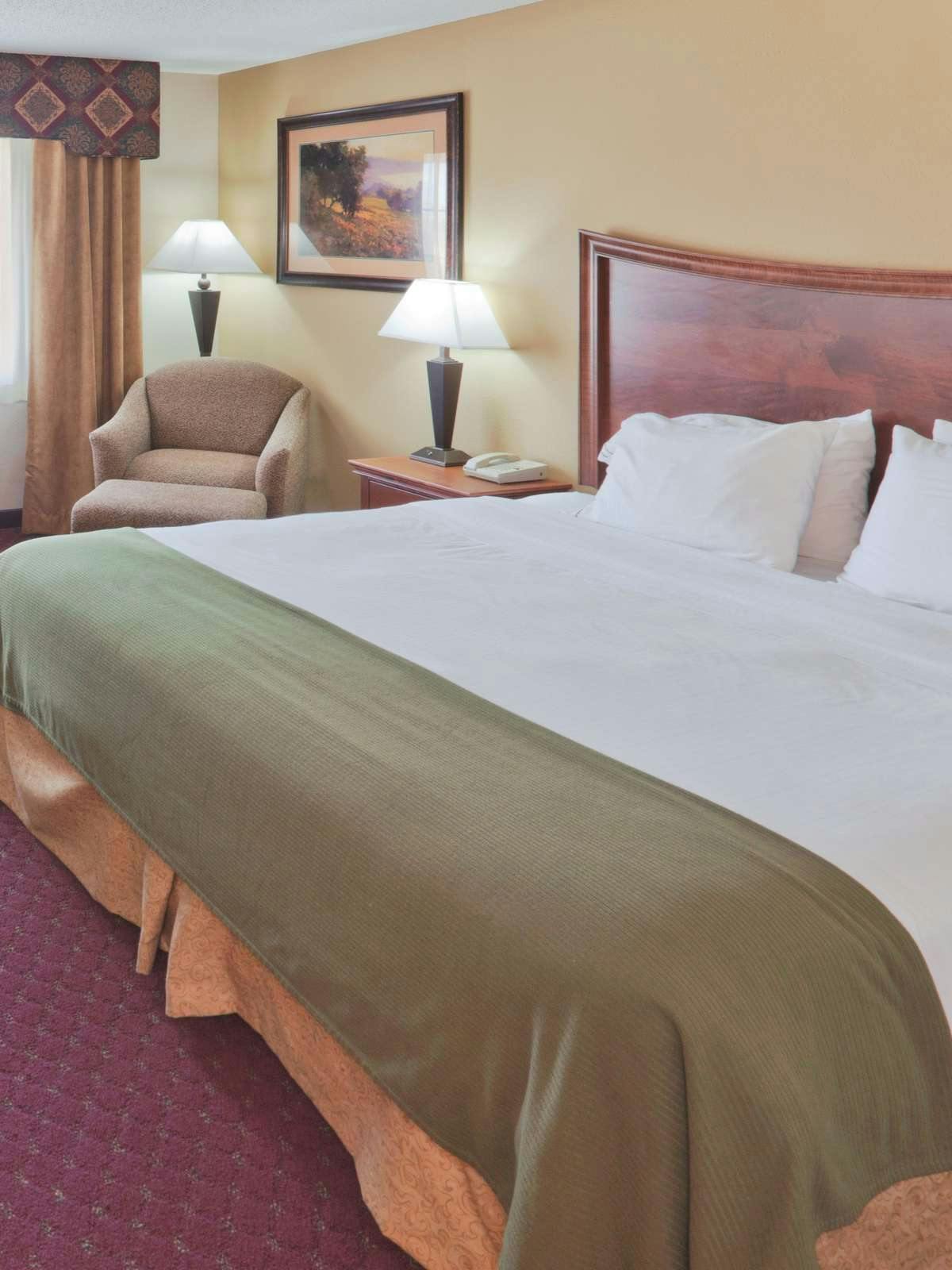 Hotel Holiday Inn Express Hotel & Suites Pierre Fort Pierre photo 1