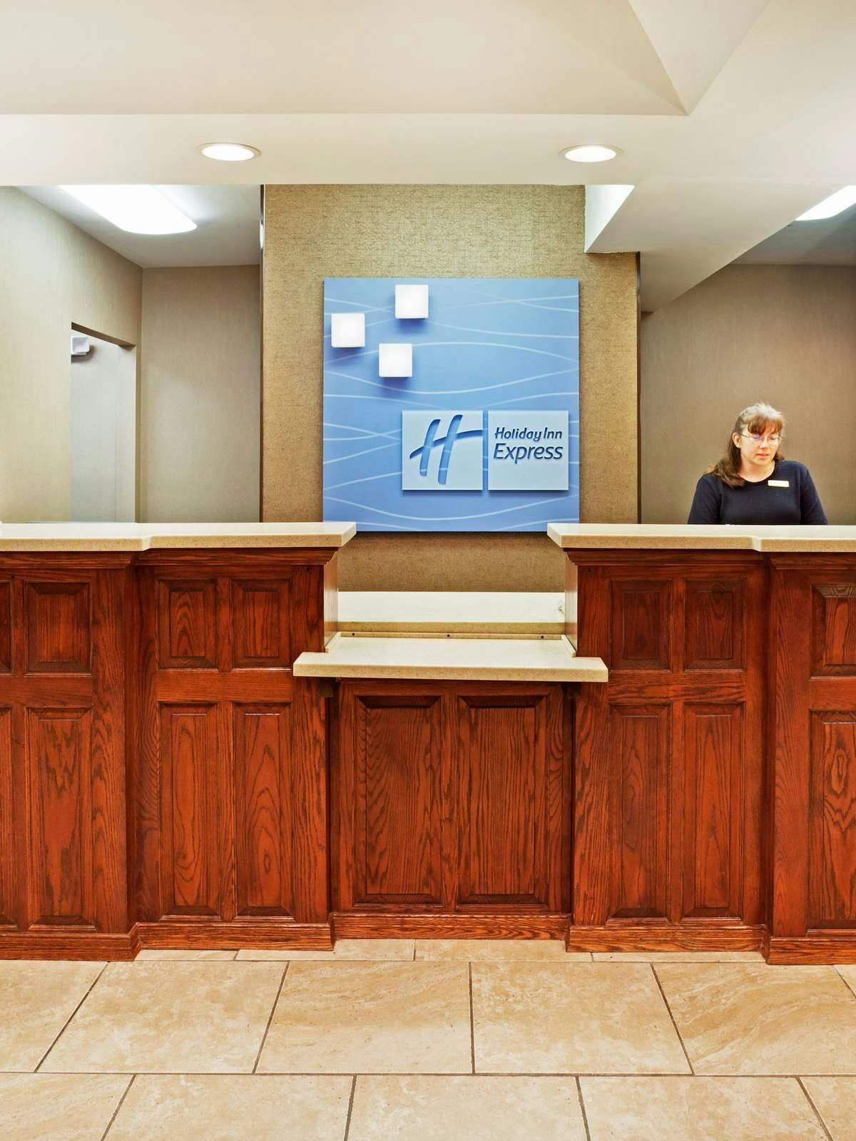 Hotel Holiday Inn Express Hotel & Suites Pikeville photo 4