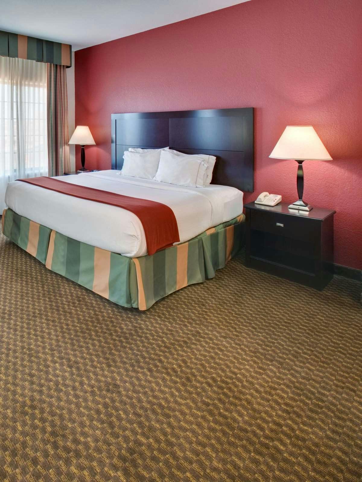 Hotel Holiday Inn Express Hotel & Suites Pleasant Prairie photo 1