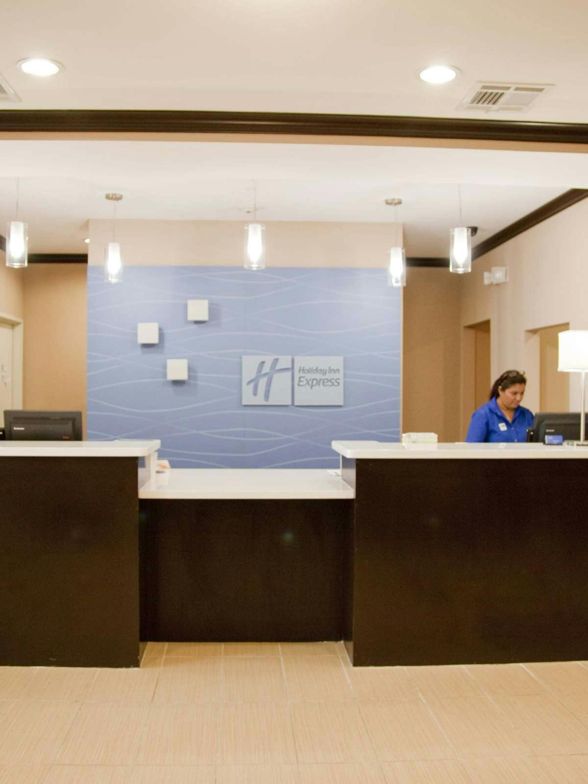 Hotel Holiday Inn Express Hotel & Suites Port Lavaca photo 4