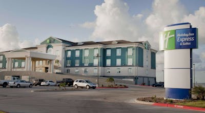 Holiday Inn Express Hotel & Suites Port Lavaca