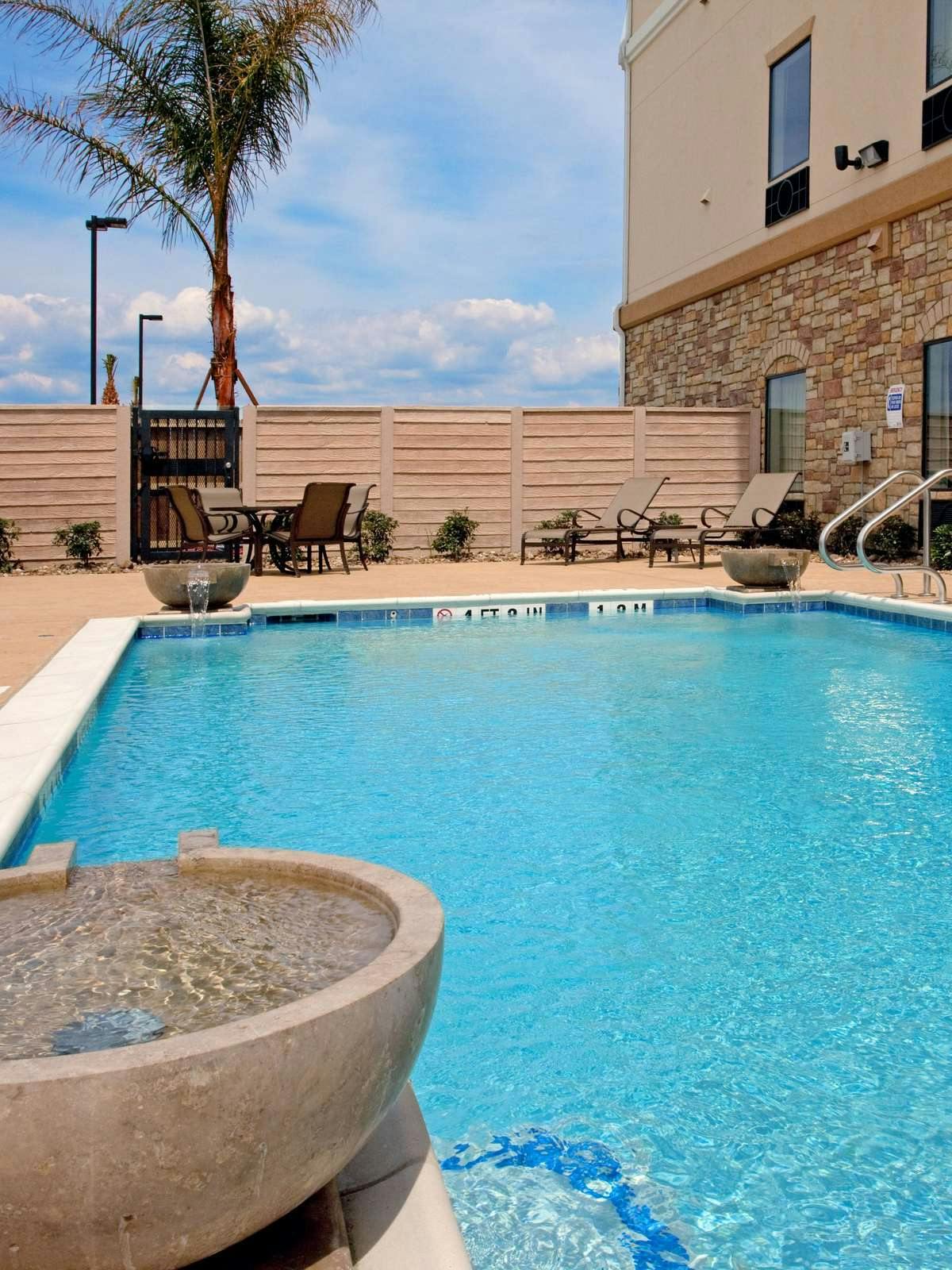 Hotel Holiday Inn Express & Suites PORT ARTHUR CENTRAL-MALL AREA photo 5