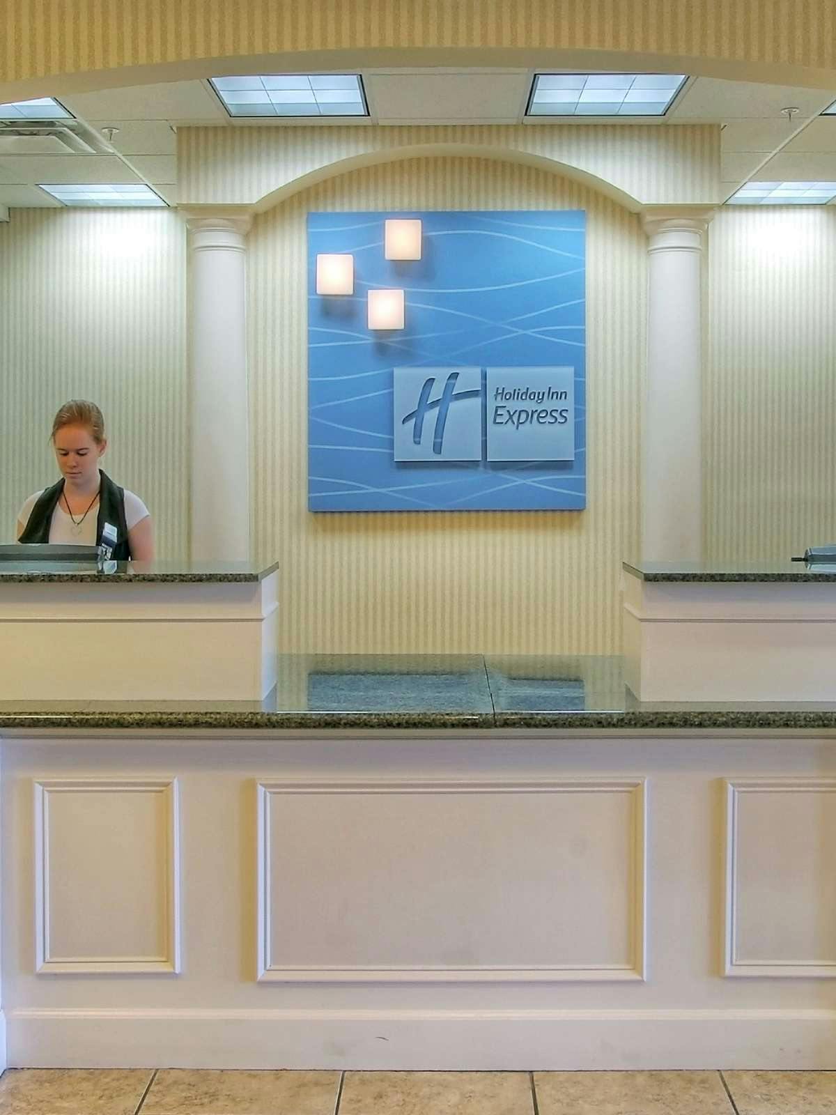 Hotel Holiday Inn Express Hotel & Suites Portales photo 4