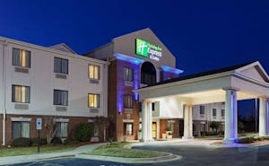 Holiday Inn Express Hotel & Suites Reidsville