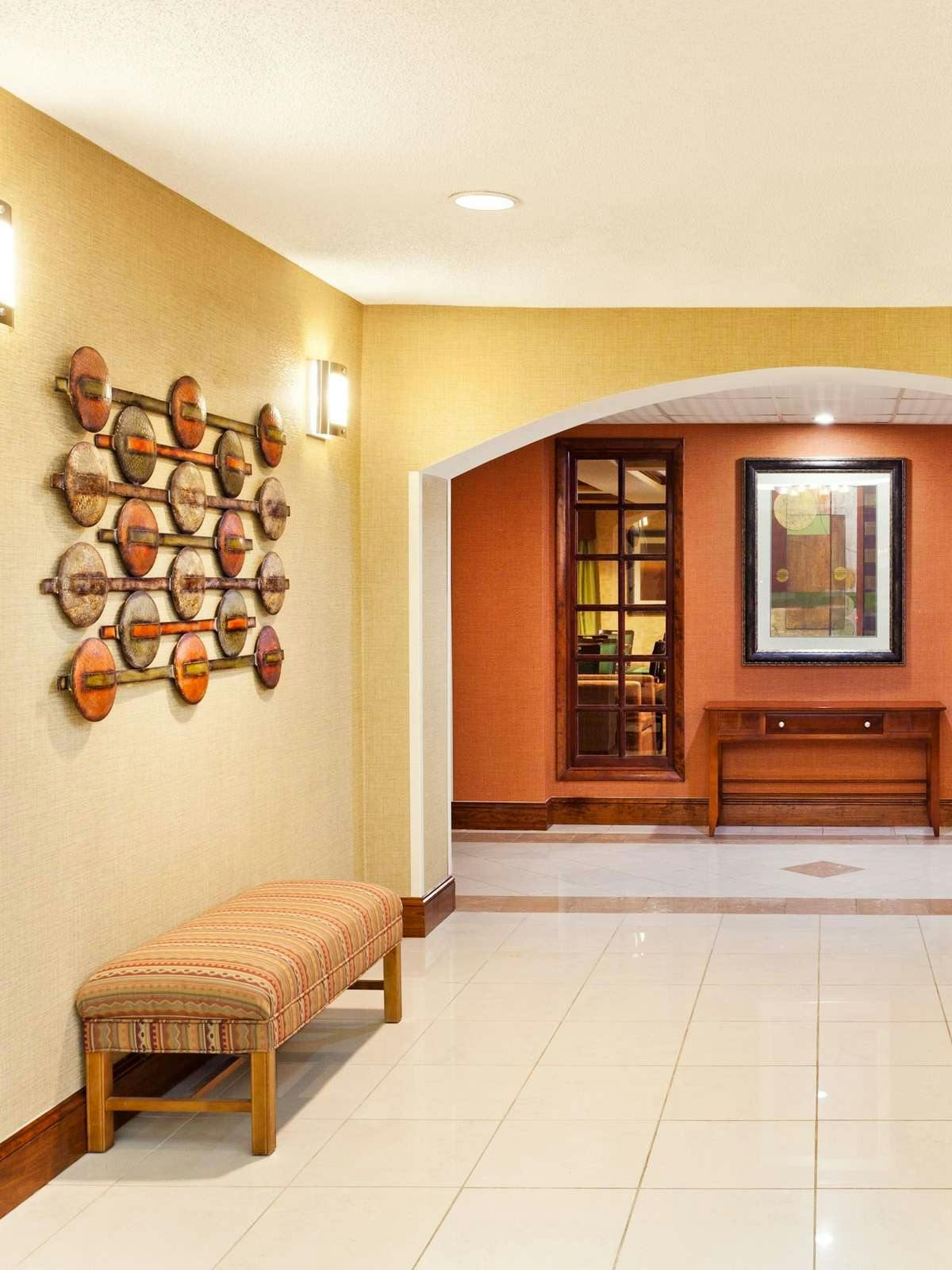 Hotel Holiday Inn Express Hotel & Suites Reidsville photo 3