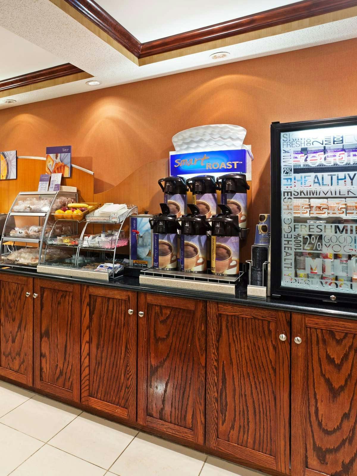 Hotel Holiday Inn Express Hotel & Suites Reidsville photo 5