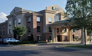 Holiday Inn Express Hotel & Suites Raleigh North Wake Forest
