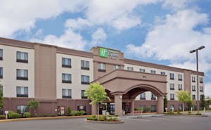 Holiday Inn Express Hotel & Suites Puyallup