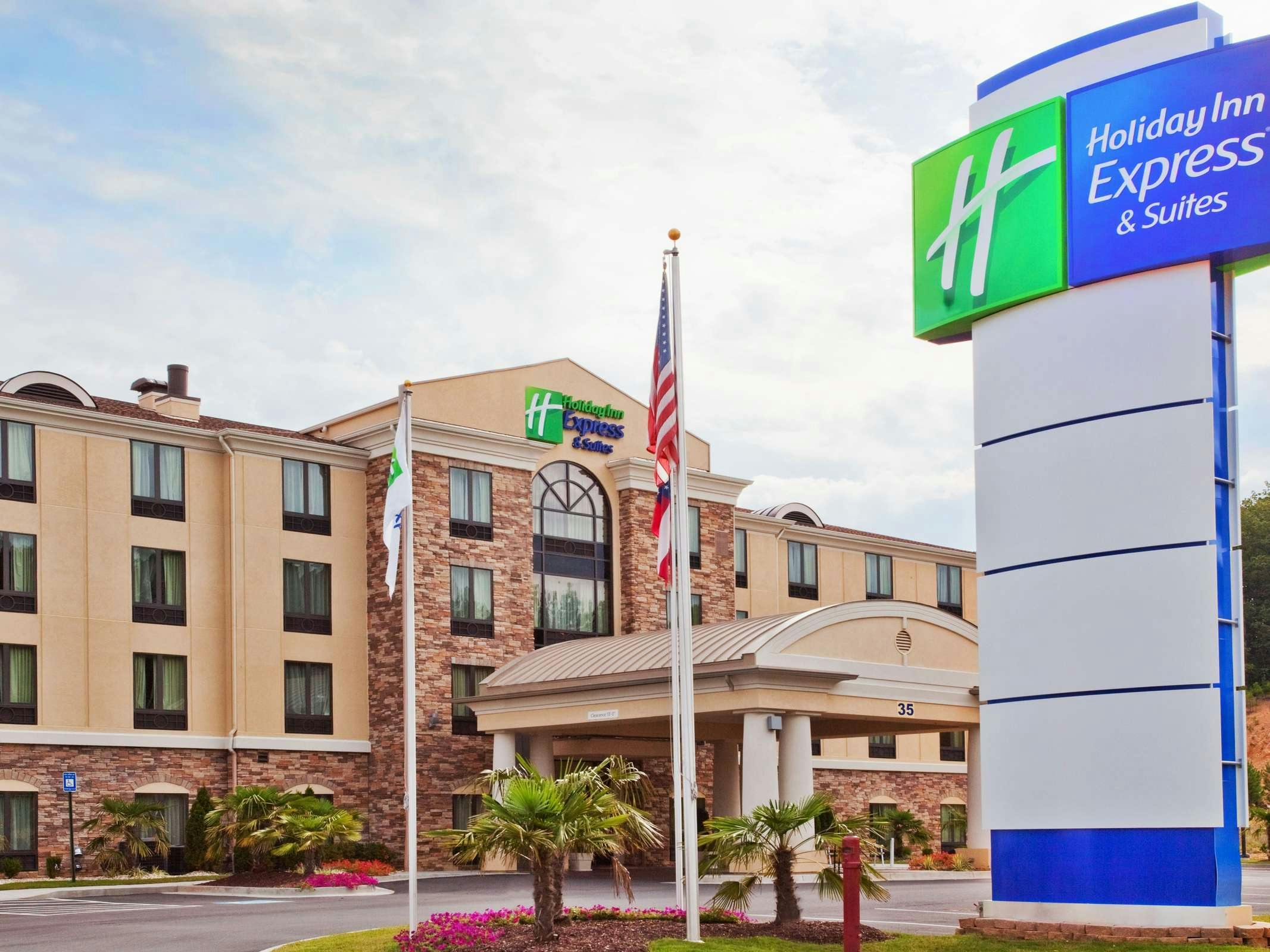 Holiday Inn Express Hotel & Suites Rome East