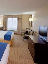 Hotel Holiday Inn Express Hotel & Suites Rochester photo 2