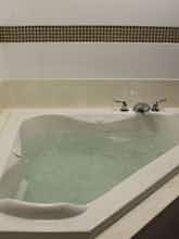 Hotel Holiday Inn Express Hotel & Suites Richmond photo 5