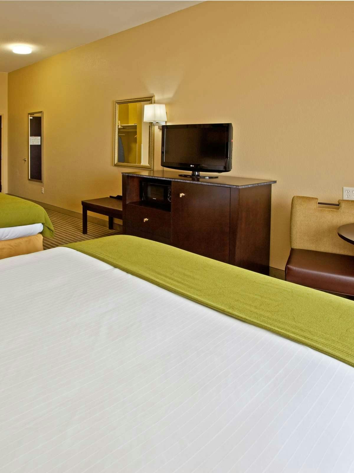 Hotel Holiday Inn Express Hotel & Suites Richwood Cincinnati South photo 2