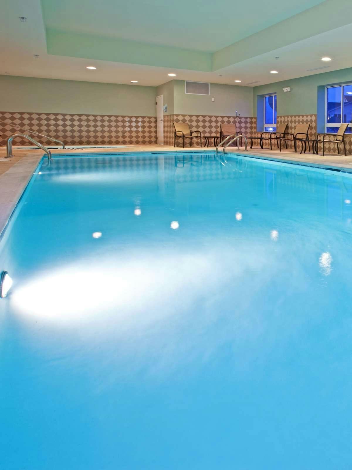 Hotel Holiday Inn Express Hotel & Suites Richwood Cincinnati South photo 5