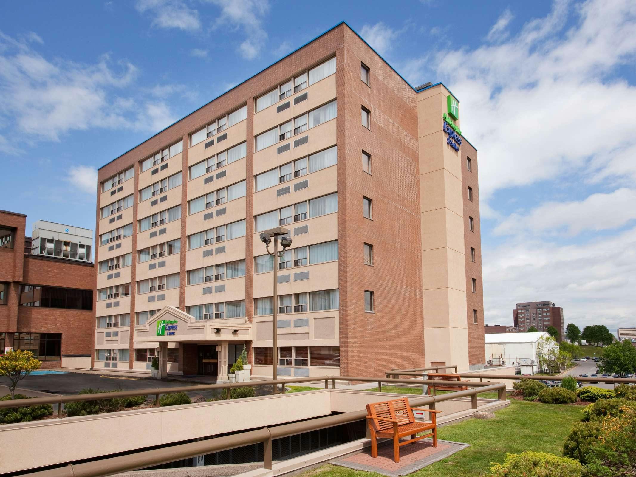 Holiday Inn Express Hotel & Suites Saint John Harbour Side