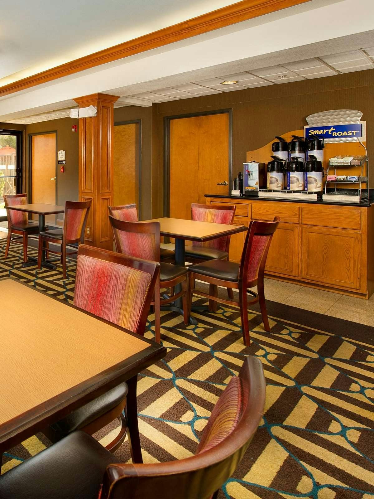 Hotel Holiday Inn Express Hotel & Suites San Antonio Downtown photo 5