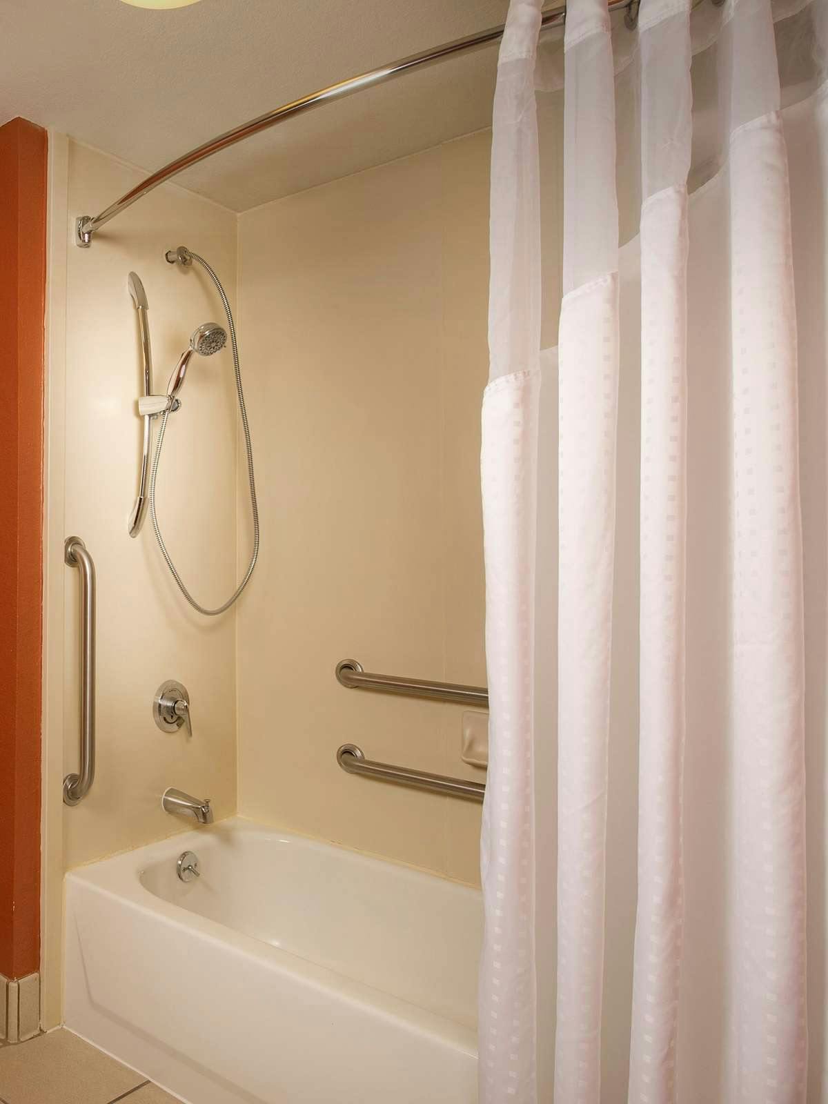 Hotel Holiday Inn Express Hotel & Suites San Antonio Downtown photo 3