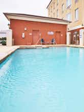 Hotel Holiday Inn Express Hotel & Suites Royse City photo 4